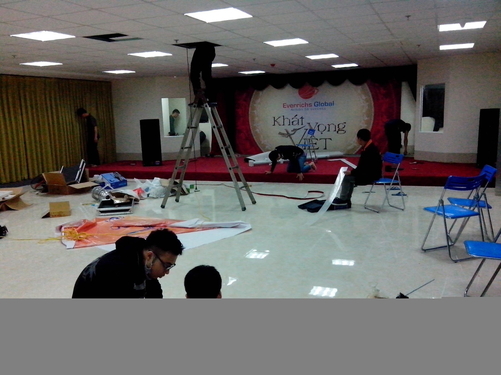 lắp đặt âm thanh