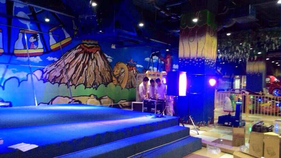 lắp đặt âm thanh