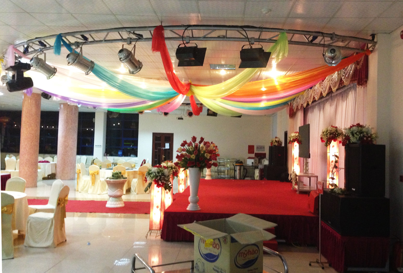 lắp đặt am thanh